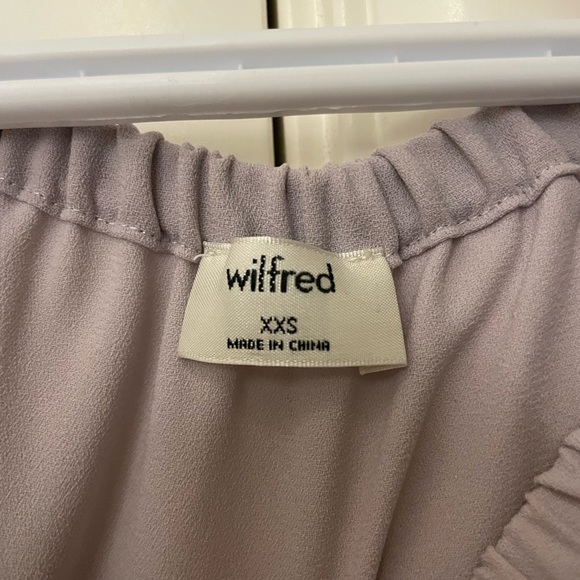 aritzia eleanora blouse lilac fog xxs - Picture 4 of 5